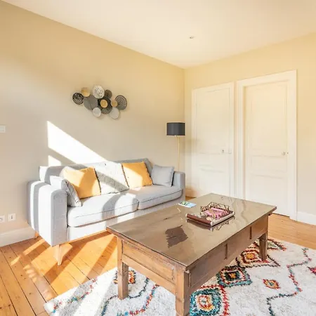 Les Remparts De Charme Face Au Chateau *