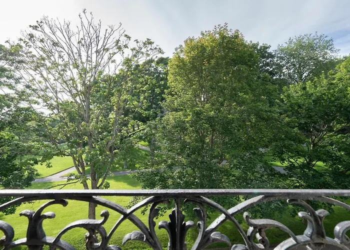 Appartement Splendide Face Aux Remparts Sur *