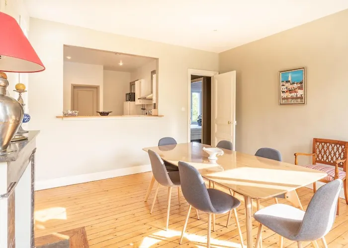 Splendide Face Aux Remparts Sur Appartement